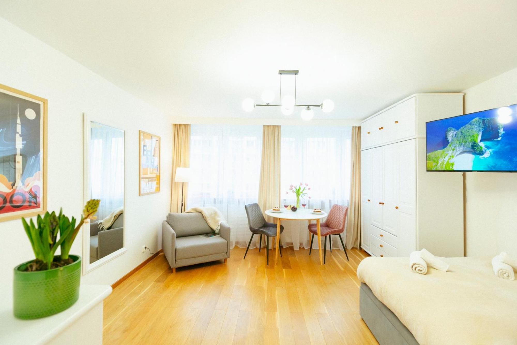 Bagno Big - Prywatne Apartament W Centrum Warszawy Varşova Dış mekan fotoğraf